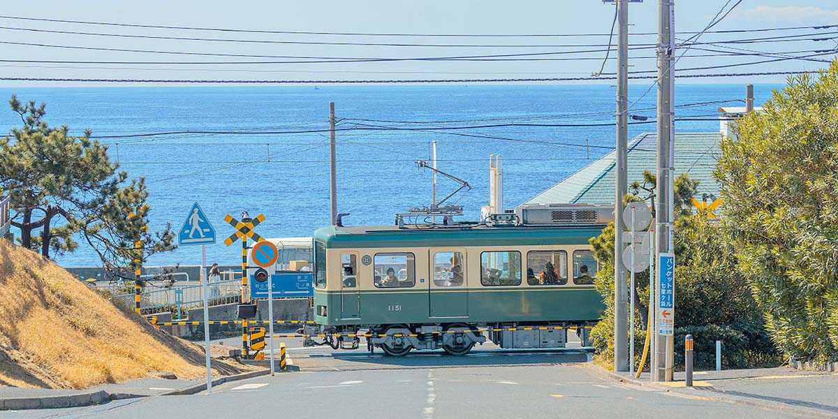 初めて鎌倉を訪れる人のための必須のヒント: 鎌倉旅行ガイド
